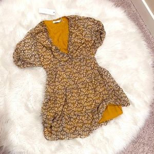 Never worn Lush Floral Dress in Yellow.